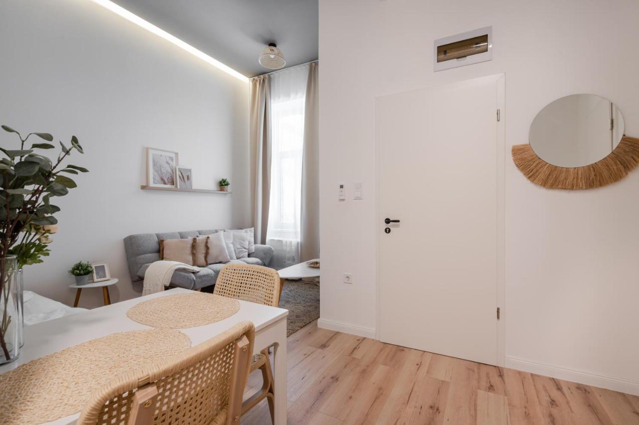 A62 - Akacfa Street Central Residence - Best Location By Bqa Budapeşte Dış mekan fotoğraf