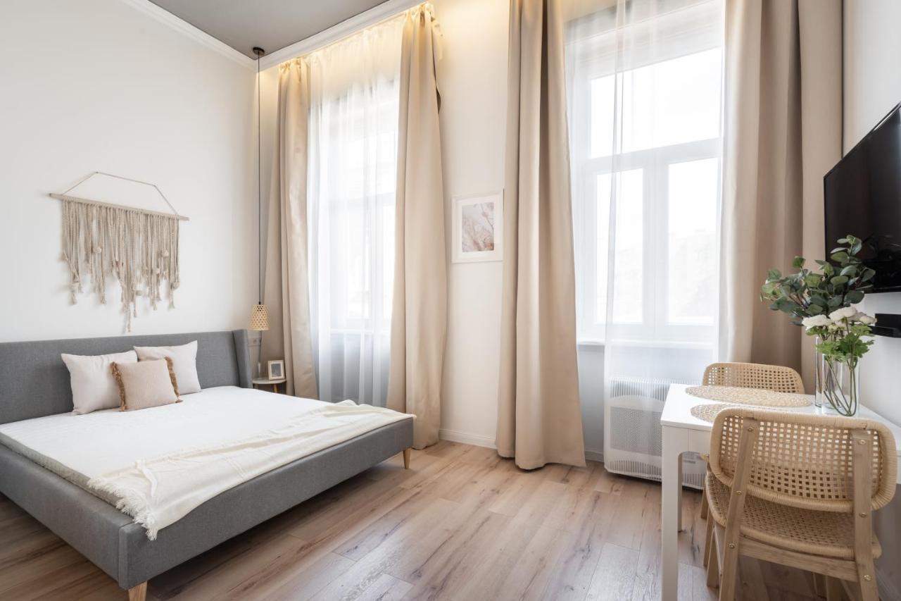A62 - Akacfa Street Central Residence - Best Location By Bqa Budapeşte Dış mekan fotoğraf