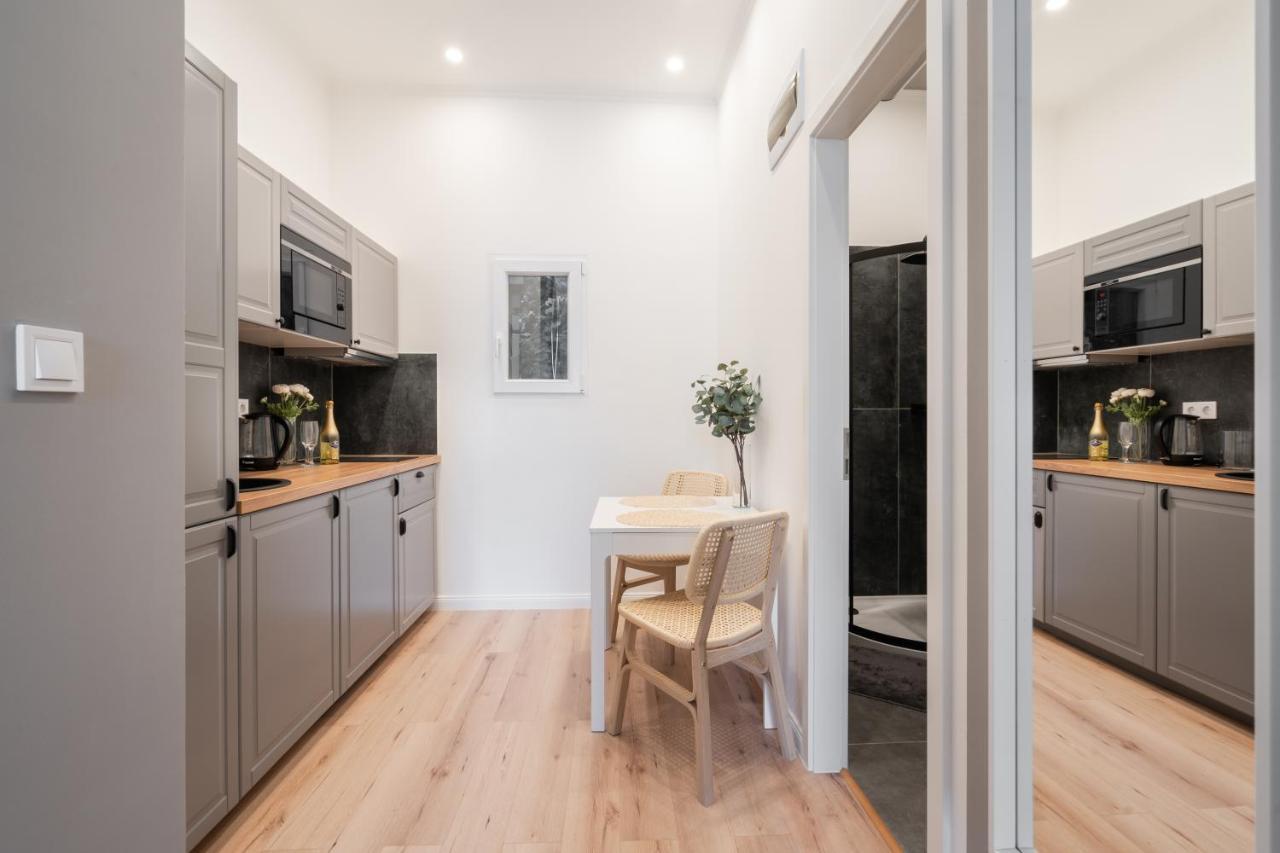 A62 - Akacfa Street Central Residence - Best Location By Bqa Budapeşte Dış mekan fotoğraf
