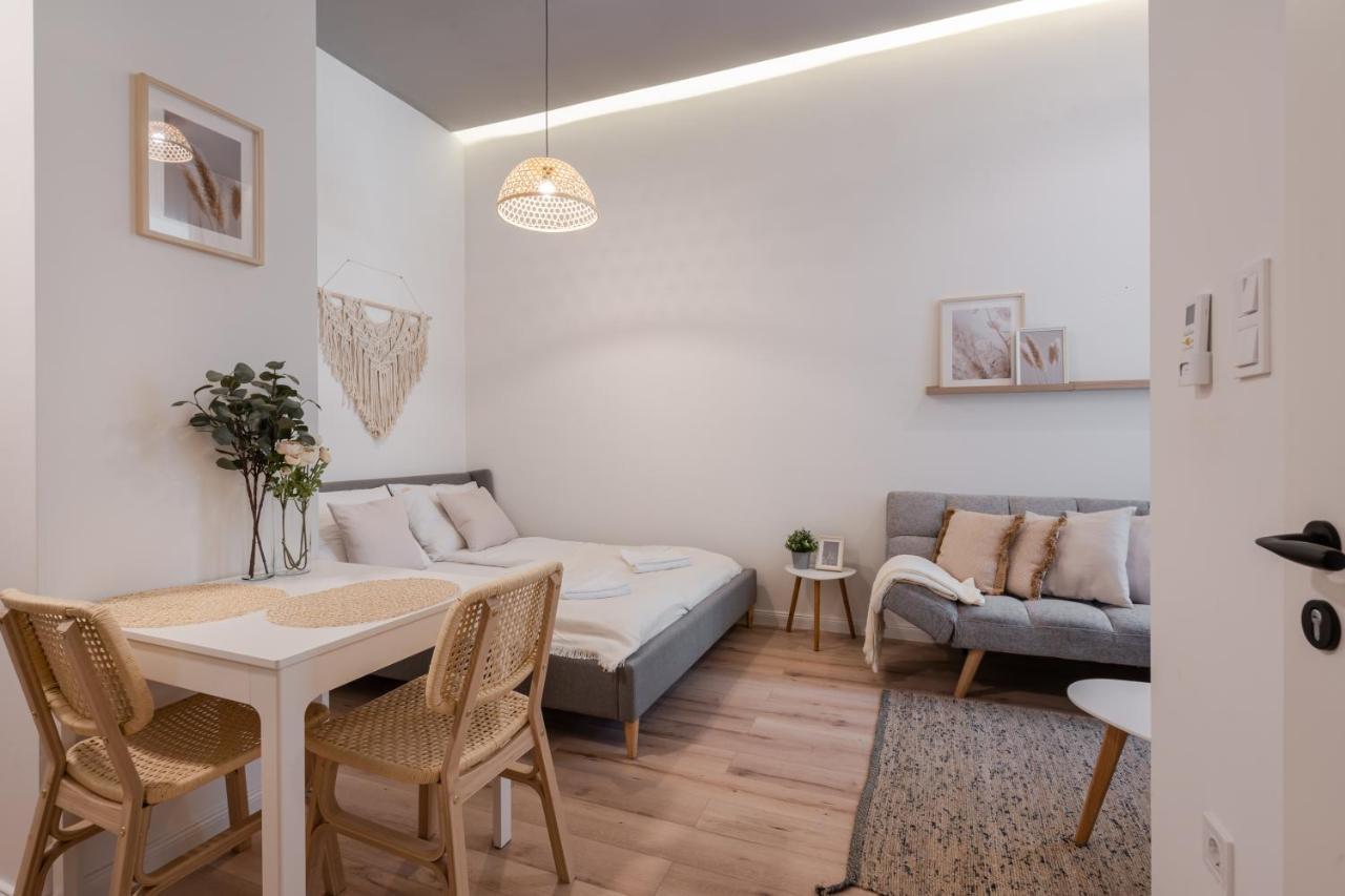 A62 - Akacfa Street Central Residence - Best Location By Bqa Budapeşte Dış mekan fotoğraf